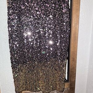 Express Sequin Tank Top - Black and Gold